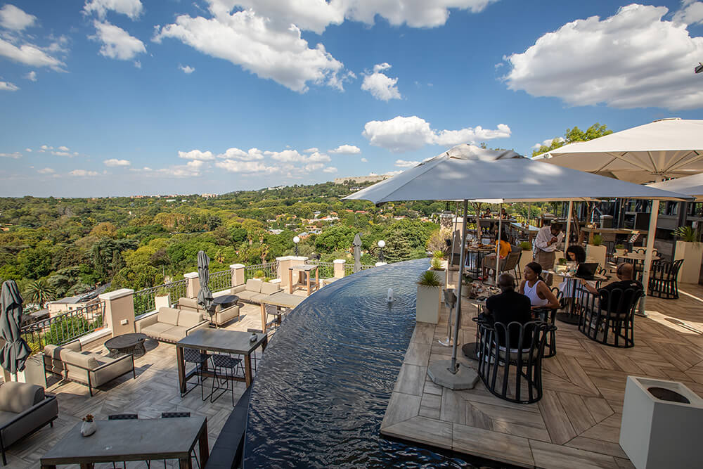 A Luxurious Experience at the Four Seasons&nbsp;Hotel